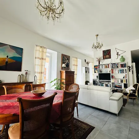 Grand T3 Bis Chaleureux Avec Terrasse, Ascenseur Et Parking Gratuit, A Deux Pas De La Place Castellane - Fr-1-309-151 Apartamento